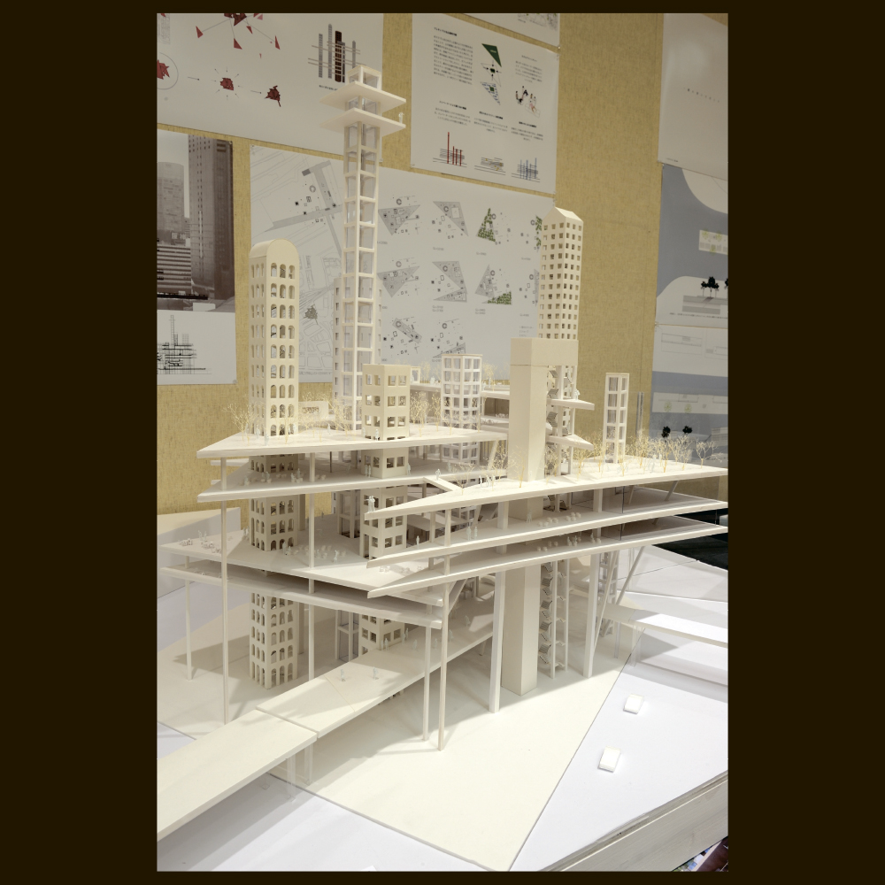 『伸展する象徴』（芸美ガイダンス2015 展示作品）神戸芸術工科大学3 　環境・建築デザイン学科（現：環境デザイン学科） 建築コース